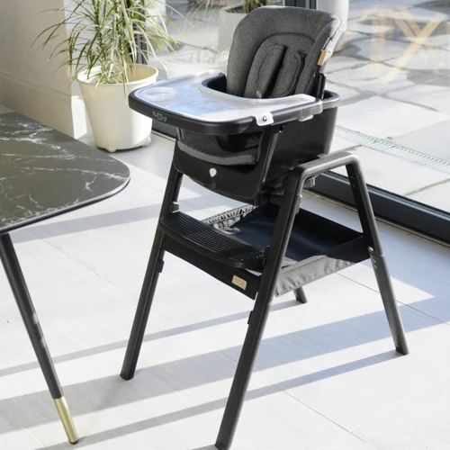 Стульчик для кормления Tutti Bambini Nova черный (611010/9999)