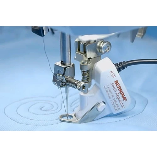 Швейная машина Швейно-вышивальная машина Bernina Bernette B590 фото 12