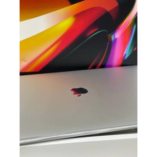 Apple MacBook Pro 16 Retina Silver with Touch Bar (MVVM2) 2019 (MacBook) (SC02CL06GMD6Q) фото 3