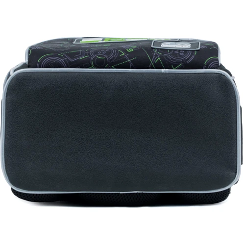 Шкільний рюкзак GoPack Education каркасний Gamer GO22-5001S-8: Корпус рюкзака Каркасный