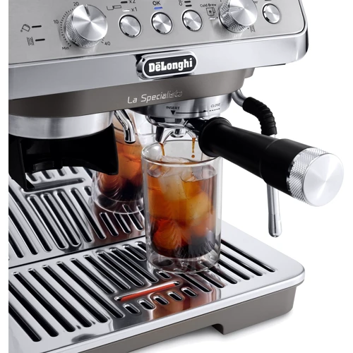 Кавоварка DeLonghi EC9255.M: Тиск, бар 15
