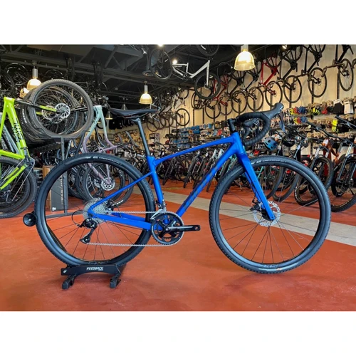 Велосипед Giant Revolt 2 Sapphire ML (2202006216)