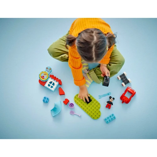 Конструктор LEGO DUPLO Disney Микки Маус Клубный домик и автомобиль 27 деталей (10454): Количество деталей, шт. 27