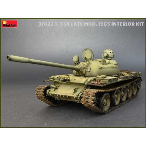 Збірна модель MiniArt Радянський середній танк Т-55А зразка 1965 р пізній з інтер'єром 1:35 (MA37022): Масштаб 1:35