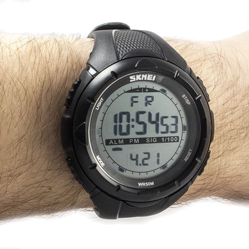 Наручний годинник Skmei 1025 Black: Водонепроникність 5 ATM