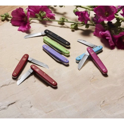 Нож Victorinox Floral Left 100мм/1 функция/красный матовый (3.9450.B1): Количество функций 1
