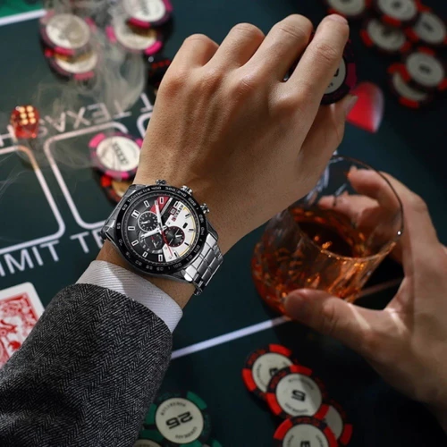 Наручний годинник Curren Chronograph 2513: Механізм кварцовий