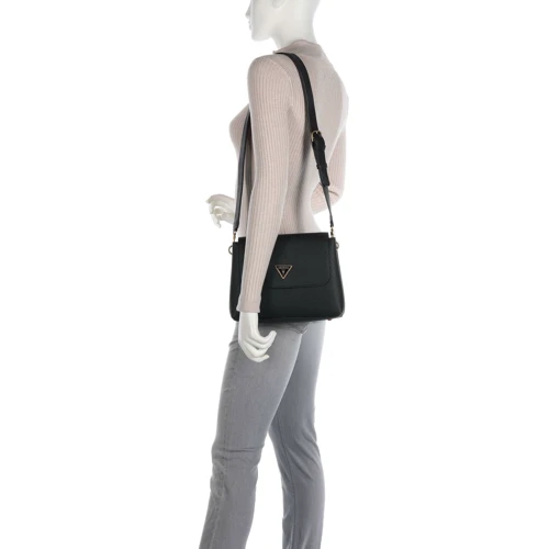 Женская сумка через плечо Guess Downtown Chic Flap Shldr Bag черная (HWVB8385190-BLA): Фактура Зернистая, Матовая