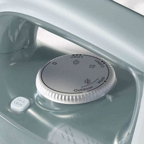 Утюг Electrolux E7SI1-6LG: Материал подошвы Анодированный алюминий ResiliumTM SKI 500
