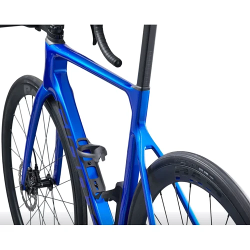 Велосипед Giant Propel Advanced 2 Cobalt M (2300089105): Конструкція вилки Жесткая