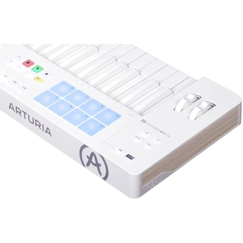 MIDI-клавіатура Arturia KeyLab Essential 49 mk3 Alpine White Special Edition + Arturia Pigments: Кількість клавіш 49