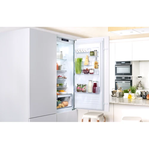 Встраиваемый холодильник Electrolux ENN3074EFW фото 11