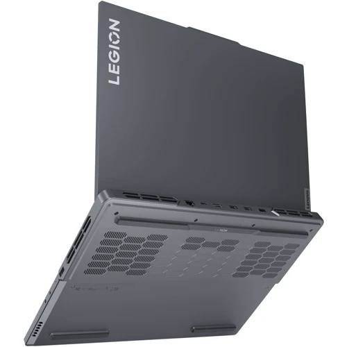 Ноутбук Lenovo Legion Pro 5 16IRX9 (83DF003SRA) UA: Вес 2.5 кг