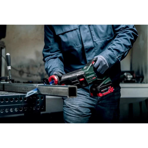 Сабельная пила Metabo SSEP 18 LTX BL MVT (602258840): Количество скоростей 1