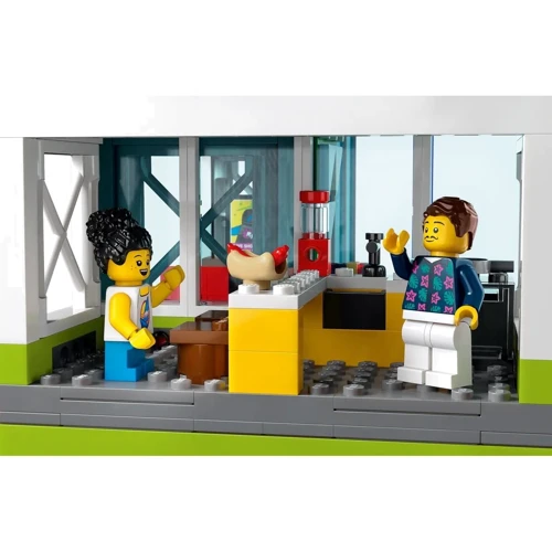 Конструктор LEGO City Многоквартирный дом (60365) фото 7
