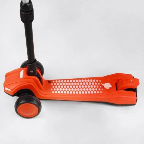 Самокат Best Scooter красный (LT-12857): Тип колес литые