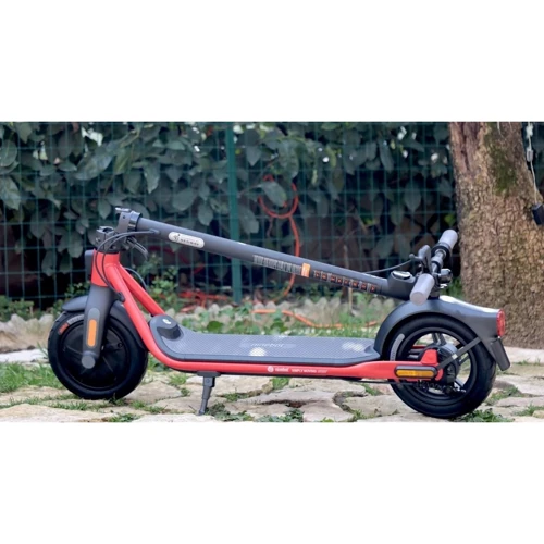 Электросамокат Ninebot by Segway D18E Black/Red (AA.00.0012.07): Особенности Недорогой, С рулем