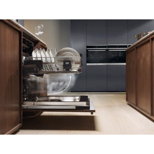 Встраиваемая посудомоечная машина Electrolux EEC87310W: Класс энергопотребления/мойки/сушки A +++ / A / A