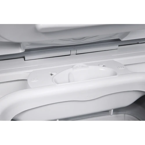 Стиральная машина Electrolux EWT11262ILW: Загрузка белья (стирка), кг 6