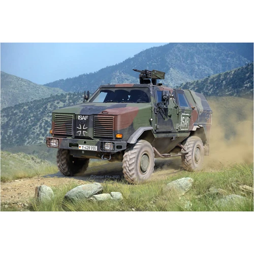 Сборная модель-копия Revell Бронеавтомобиль ATF Dingo 1 уровень 4 масштаб 1:72 фото 8