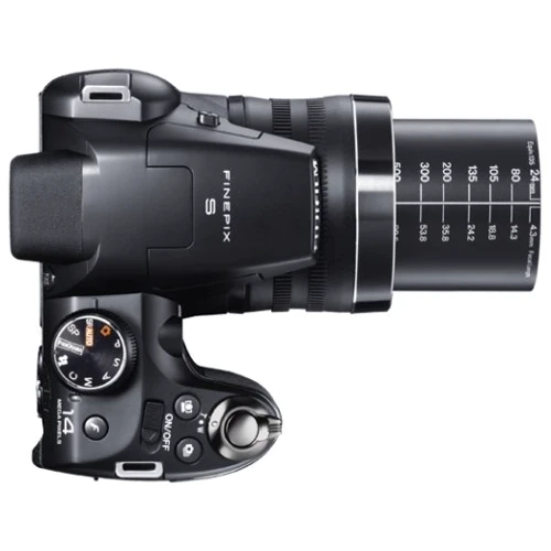 Fujifilm FinePix S4200 Black: Диафрагма 3,1-5,9