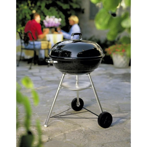 Гриль угольный Weber Compact Kettle 57 см 1321004: Особенности Вентиляционные отверстия, С решеткой, С крышкой, С колесами, Ручки для переноски