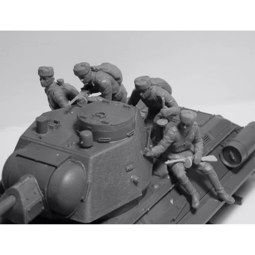 Танк T-34-76 с советским танковым десантом T-34-76 with Soviet tank riders (ICM35368) фото 5