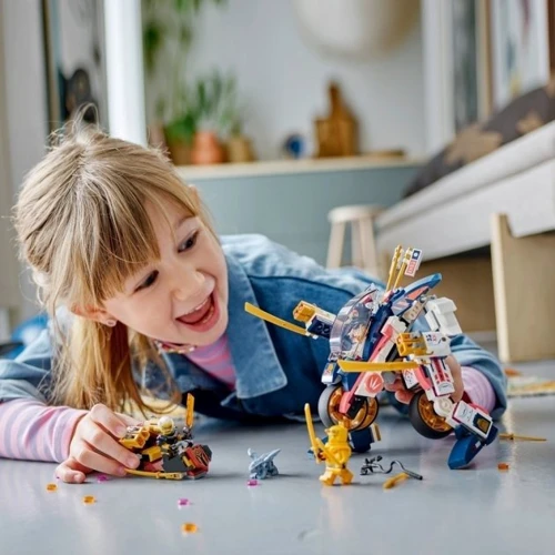 Конструктор LEGO Ninjago Гоночный робобайк-трансформер Соры 384 деталей (71792): Количество деталей, шт. 384