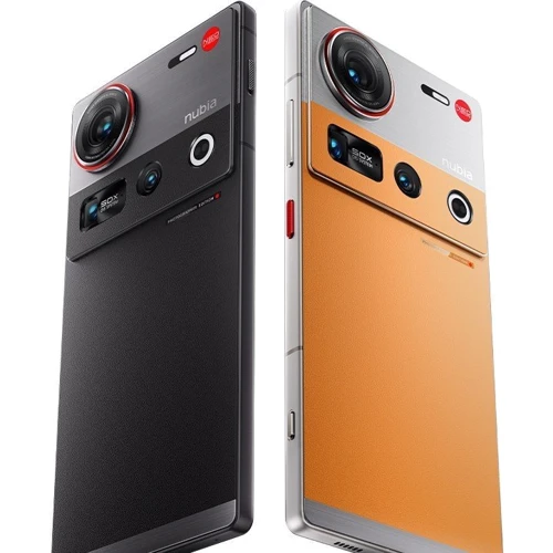 Смартфон ZTE Nubia Z70S Ultra 12/256GB Classic Black: Оперативная память 12 ГБ