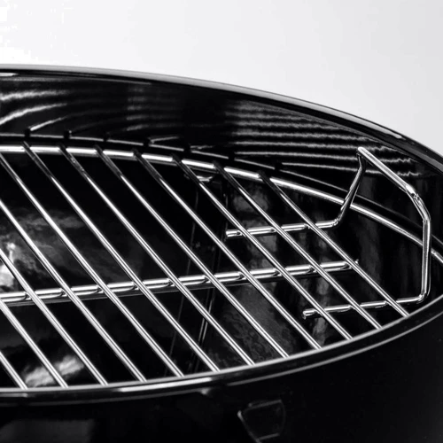 Угольный гриль WEBER ORIGINAL KETTLE Е-4710 13101004: Особенности Поддон для стекания жира, Термометр, С колесами, С решеткой, С крышкой, Ручки для переноски