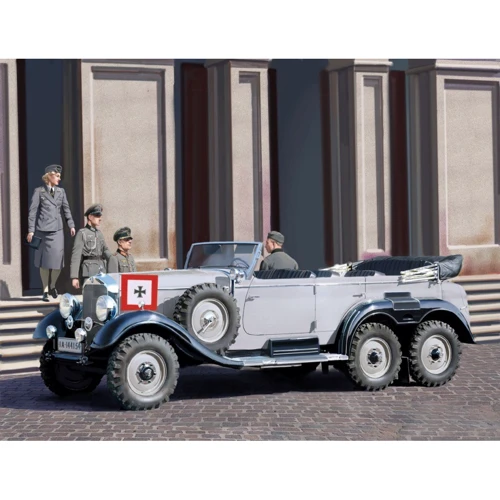 Германский легковой автомобиль G4 (производства 1939 г.) с пассажирами, G4 (1939 production), German Car with Passengers(ICM35531)