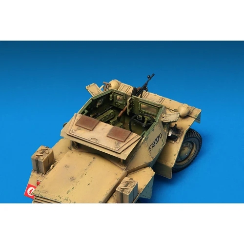 Сборная модель MiniArt MA35067 Британский бронеавтомобиль с экипажем: Тип модели бронетехника