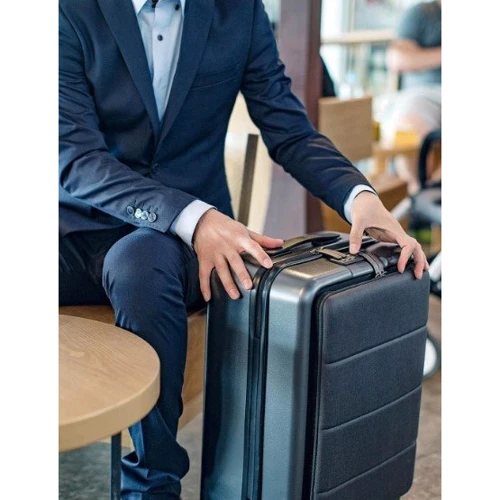 Чемодан Xiaomi RunMi Ninetygo Light Business Boarding Case 20" S серый (6970055342308): Тип Чемоданы