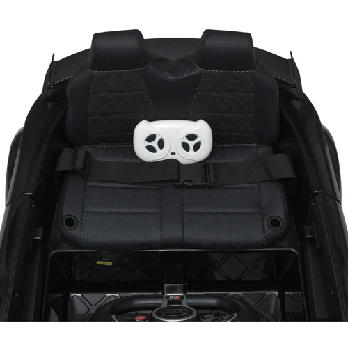 Детский электромобиль Bambi Racer Audi TT RS Roadster черный (M 5012EBLR-2): Материал корпуса пластик