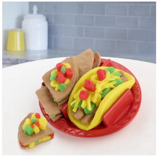 Игровой набор Hasbro Play-Doh Любимые блюда Taco Time Playset (E6686_E7447): Возраст от 3-х лет