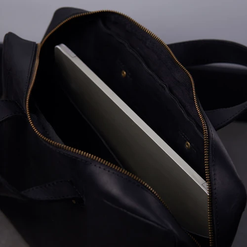 INCARNE Handmade Leather Laptop bag Bruno Black for MacBook 15-16": Материал Кожа