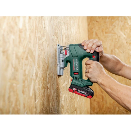 Електролобзик Metabo STB 18 LT 130 BL (601055840)