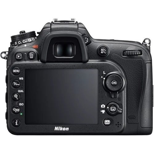 Nikon D7200 Kit 18-140mm VR: Тип матриці CMOS