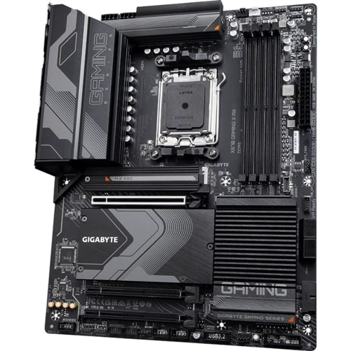GIGABYTE X670 GAMING X AX: Разъемы на плате USB Type-C, USB 3.2 Gen 1, USB 2.0, M.2