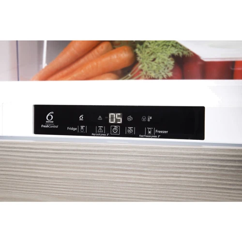 Встраиваемый холодильник Whirlpool ART 880/A+/NF: Объем морозильной камеры, л 63