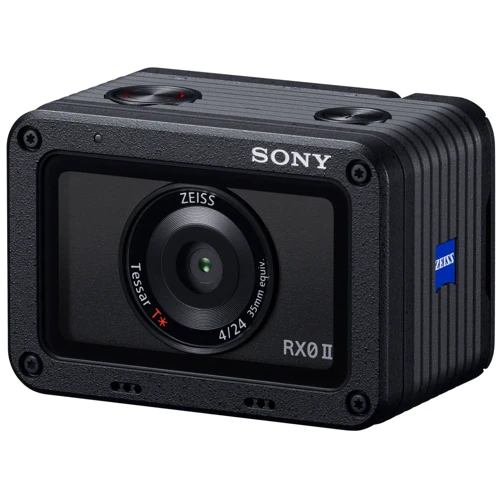 Экшн камера Sony Cyber-shot DSC-RX0 II: Разрешение видео 1080p - 25 кад/сек, 1080p - 30 кад/сек, 1080p - 60 кад/сек, 4K (3840 х 2160) - 24 кад/сек, 4K (3840