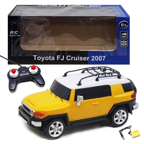 Машинка на радиоуправлении Країна іграшок Toyota FJ Cruiser 2007 желтая (27055): Форма Автомобиль