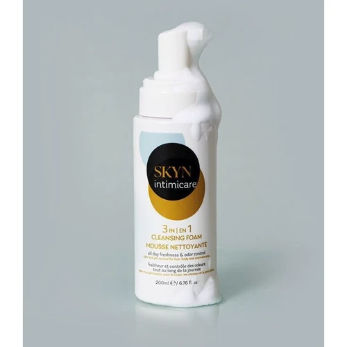 Піна для інтимного догляду SKYN Intimicare 3 in 1 Cleansing Foam 200 мл