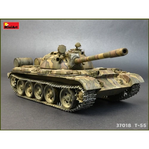 Сборная модель MiniArt Советский средний танк Т-55 образца 1963 г. с интерьером (MA37018) фото 6