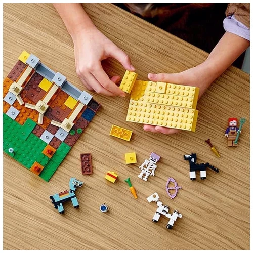 LEGO Minecraft Конюшня (21171) фото 7