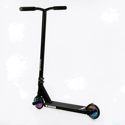 Самокат трюковый Best Scooter Warrior Black and Red (112767): Конструкция рамы цельная