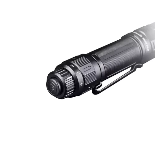 Ліхтар туристичний Fenix PD36TAC: Світлодіоди LUMINUS SST70