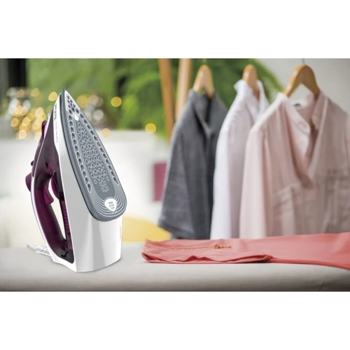 Утюг Tefal Express Steam FV2835: Индикатор нагрева есть