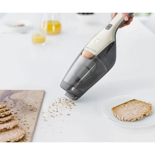 Пылесос Electrolux EERC73SW: Мощность всасывания 14.4 Вт