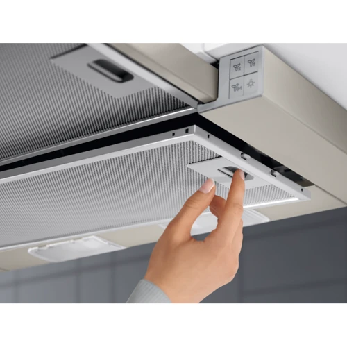 Витяжка Electrolux LFP316AS: Матеріал корпусу нержавіюча сталь, скло